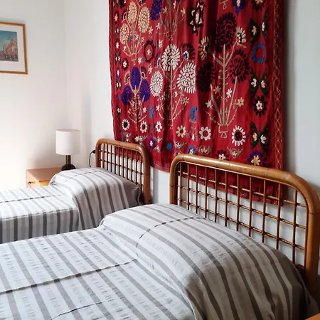 Bright For 5 Close To Isola District